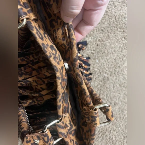 Steve Madden Leopard Print Fringe Shoulder Bag - Picture 9 of 14